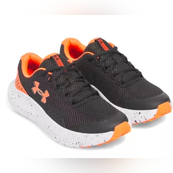Under Armour Other - Under Armour BGS Surge 4 Training Running Shoes Kids Sz 7Y